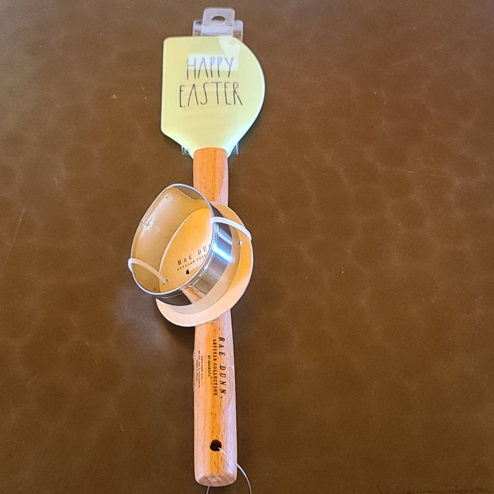Rae Dunn Happy Easter Spatula and Cookie Cutter Se